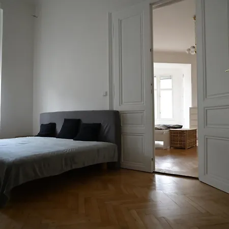 Spilberk Castle View, Private Suite, Center Homestay Brno